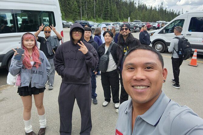 Moraine Lake Sightseeing from Lake Louise Village Samson Mall - In-Depth Look at the Itinerary