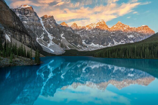 Moraine Lake Sunrise or Daytime tour w/ Lake Louise Option. - Key Points