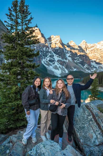 Moraine Lake Sunrise: Premium Tour from Canmore & Banff - The Experience from Reviews