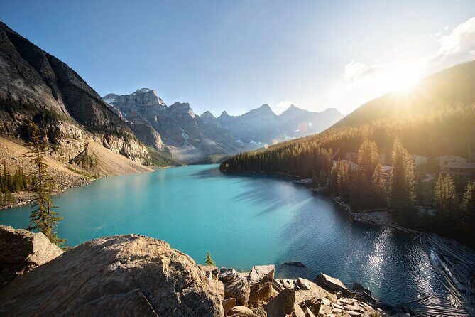 Moraine Lake Sunrise Private Luxury Tour - from Canmore/Banff - An In-Depth Look at the Moraine Lake Sunrise Private Luxury Tour