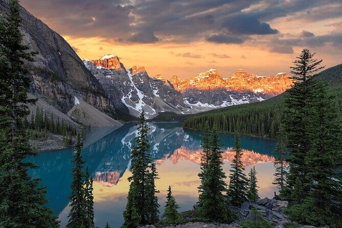 Moraine Lake Sunrise Tour from Canmore/Banff - Key Points