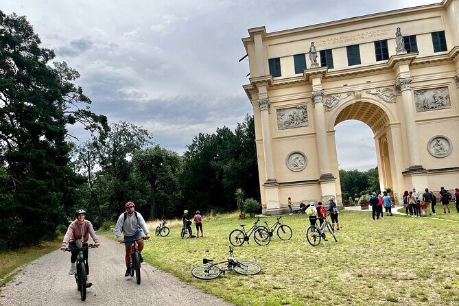 Moravian E-Bike & Wine Day Trip From Brno - Wine Tasting Amidst a Stunning Setting
