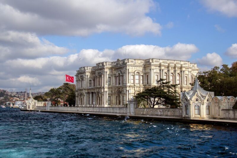 Morning Bosphorus Cruise and Spice Bazaar - Key Points