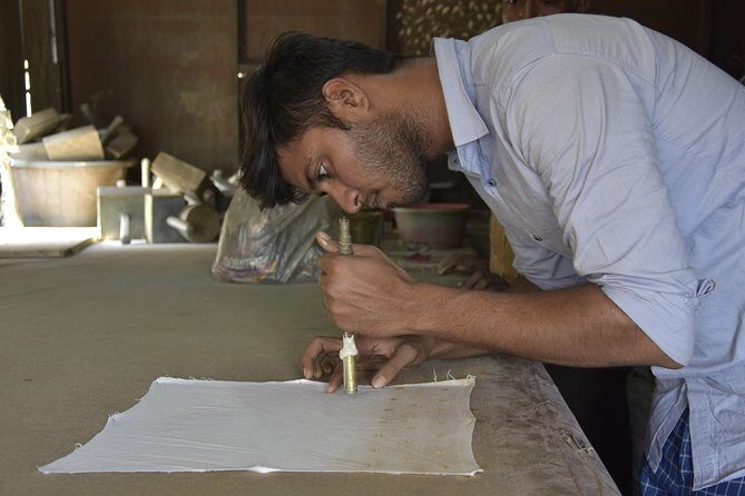 Morning Half Day Tour - Discover traditional architecture and rogan art - Key Points