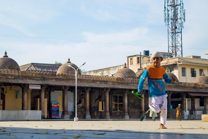 Morning Heritage Walk - house of mg - FAQs