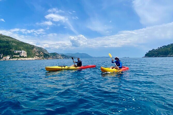 Morning Kayaking with Sun Bed and Parasol at St. Jacobs Beach - Exploring Dubrovnik by Kayak: A Full Review