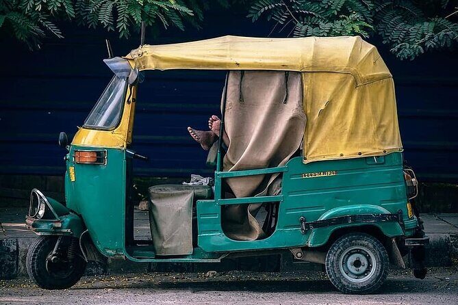 Morning Tour Of Chhatarpur Temples And Qutub Minar In Delhi With Tuk-Tuk Ride - An In-Depth Look at the Tour