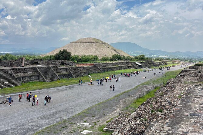 Morning Tour of the Teotihuacan Pyramids - Why This Tour Works Well