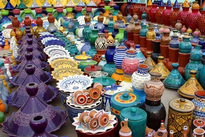 Morocco: Tangier Private Tour from Malaga & Tarifa. All Inclusive - Moroccan Lunch: A Feast for the Senses