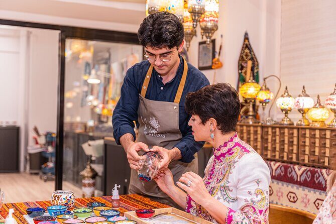 Mosaic Lamp Workshop in Rockville Maryland - The Setting and Group Dynamics