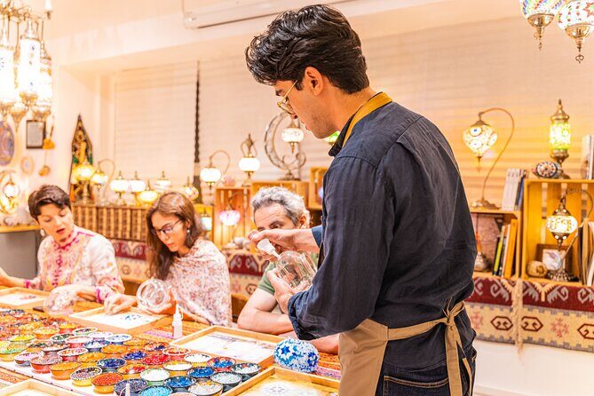 Mosaic Lamp Workshop in Rockville Maryland - Who Will Enjoy This Workshop?