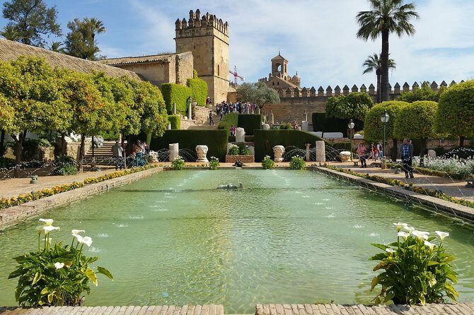 Mosque, Alcazar of the Christian Monarchs and Juderia - FAQ