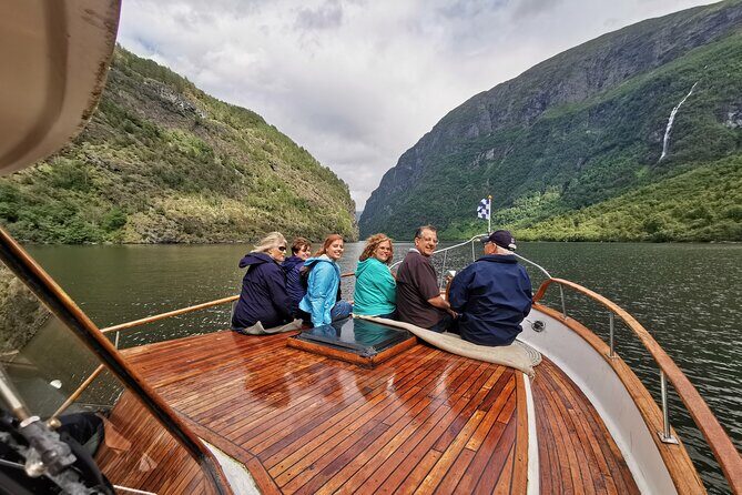 Mostraumen Private Pontoon Cruise - Is This Tour Right for You?