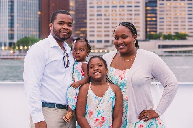 Mother's Day Premier Plus Brunch Cruise on the Chicago River - The Experience at a Glance