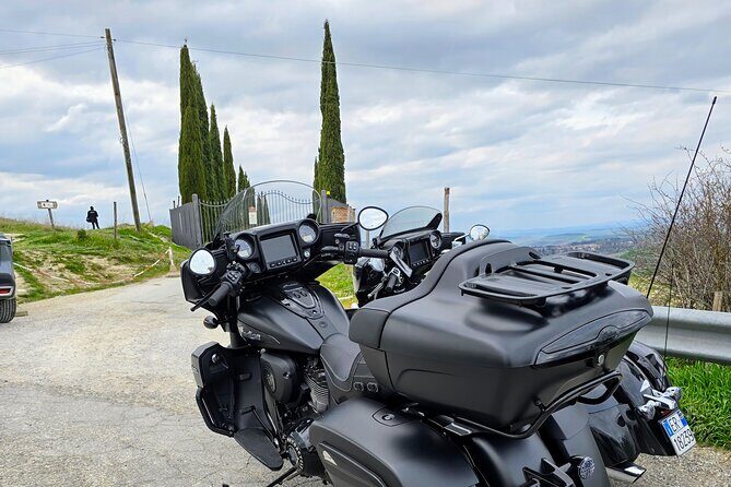 Motorcycle tour through the secret emotions of Tuscany - Practical Details and Tips