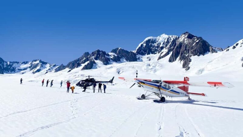 Mount Cook: Ski Plane and Helicopter Glacier Combo Flight - Landing on the Tasman Glacier