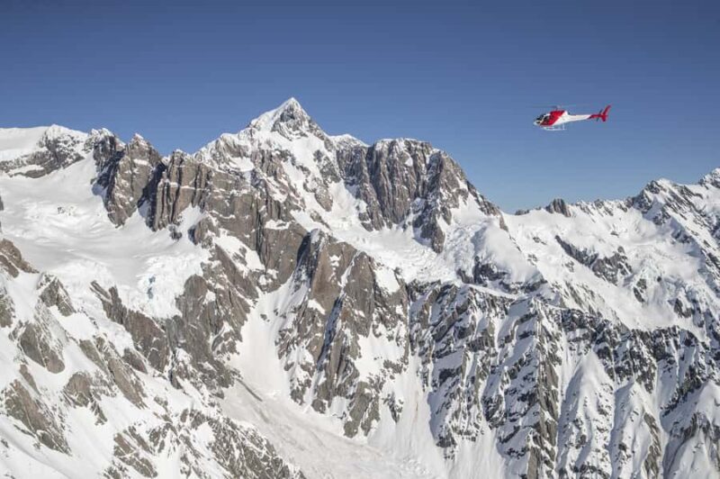 Mount Cook: Tasman Glacier Helicopter Flight - A Closer Look at the Experience