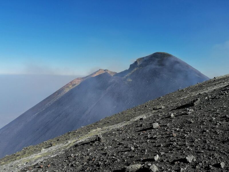 Mount Etna: Top Craters by 4x4 and Trekking Tour - Key Points