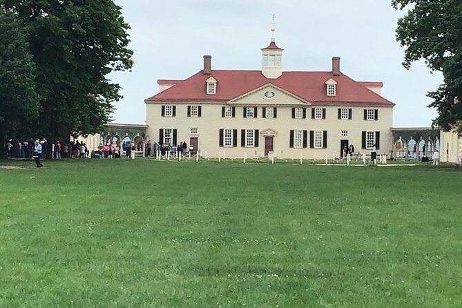 Mount Vernon Historical Walking Tour with Transportation from DC - An Introduction to the Mount Vernon Experience