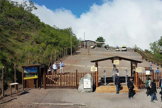 Mount Vesuvius Tour with Entry Ticket & Lunch from Sorrento - The Sum Up