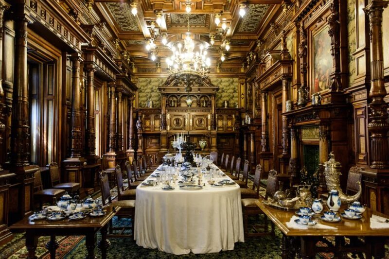 Movie Castle tour from Bucharest: Peles, Bran & Cantacuzino - Why You’ll Love This Tour