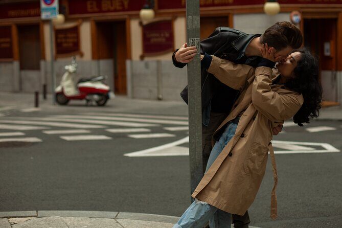 Movie Inspired 30 Minute Private Photoshoot in Madrid - A Detailed Look at the Movie-Inspired Photoshoot