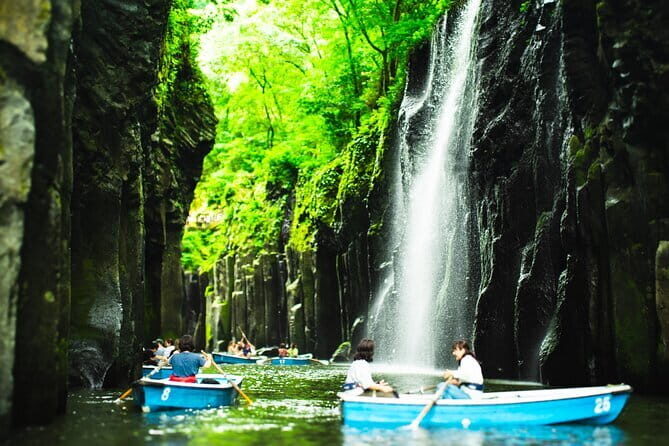 Mt. Aso and Takachiho Gorge 1 Day Highlights Tour From Kumamoto - Key Points