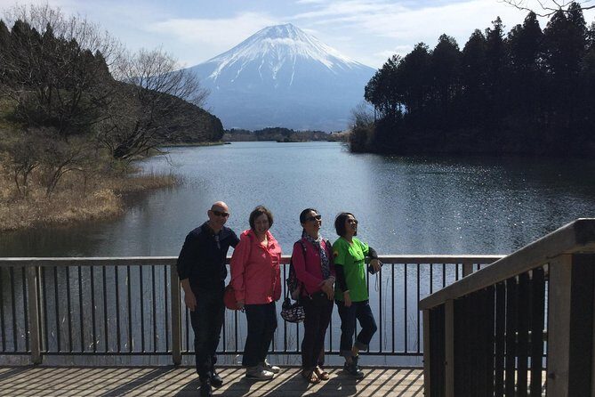 Mt.Fuji area Tour from Shimizu Port / Van Taxi - Authentic Experiences & Personal Touches