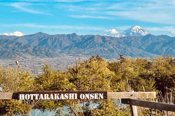 Mt FUJI - Panoramic Tour w/ Hoto Lunch, JP Sake & Onsen tatto OK! - Traditional Japanese Village: Saiko Iyashi-no-Sato Nenba