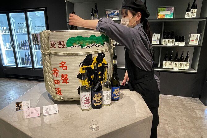Mt FUJI - Panoramic Tour w/ Hoto Lunch, JP Sake & Onsen tatto OK! - Lake View at Oishi Park