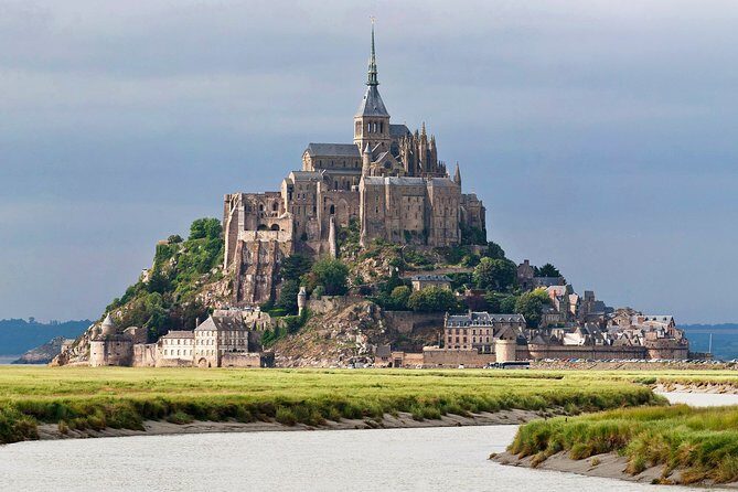 Mt St. Michel Private Tour with Abbey tickets and tour guide - Additional Practical Details