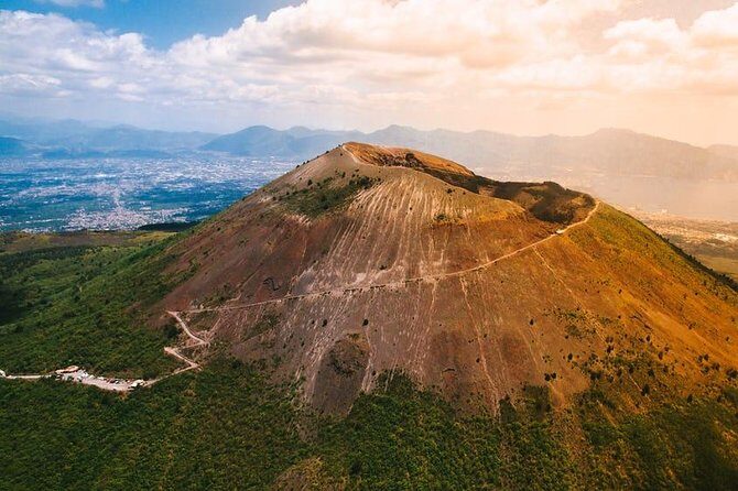 Mt. Vesuvio Excursion for 2 hours (round-trip included) - The Climb: What to Expect at Mt. Vesuvius