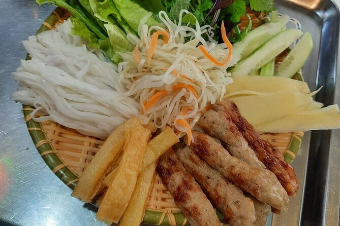 Mua Cave Tam Coc Hoa Lu Day Tour with Group 9 By Limousine Car - Who This Tour Is Best For