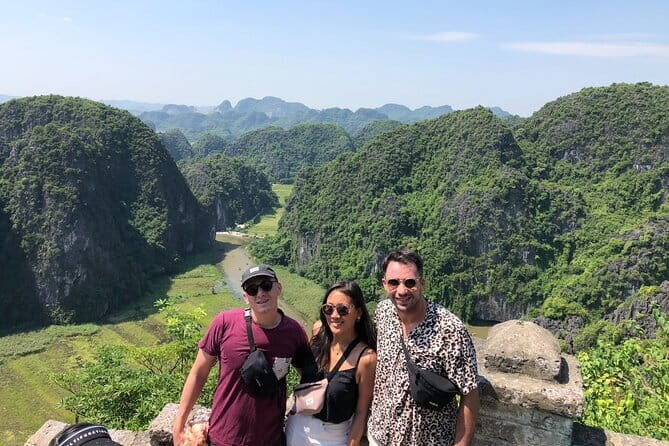 Mua Cave Tam Coc Hoa Lu Day Tour with Group 9 By Limousine Car - The Sum Up