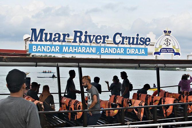 Muar : The Royal Town of Johor Private Day Tour from Kuala Lumpur - Key Points