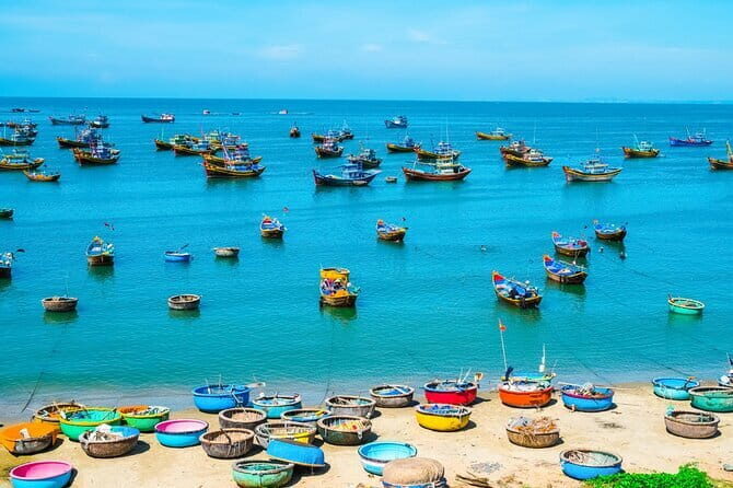 Mui Ne Desert Full Day Tour Sand Dunes with Seafood Lunch - Exploring Mui Ne: A Natural Wonderland