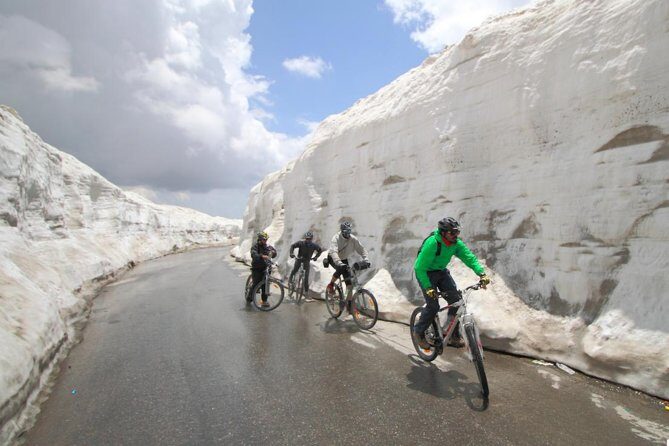 Multi-Day Trip Himalayan Cycling Expedition from Manali to Leh - The Route and Its Highlights