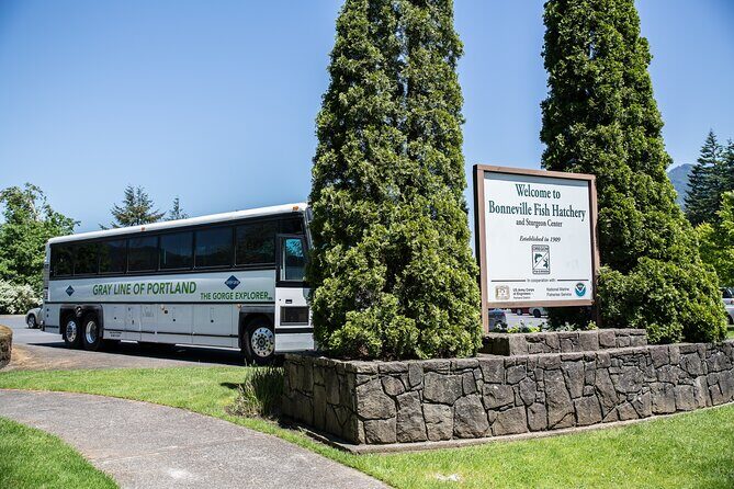 Multnomah Falls & Columbia River Gorge Tour with Gray Line -PDX03 - FAQs