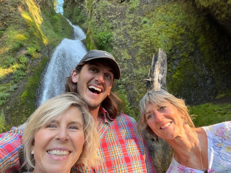 Multnomah Falls: Sunset Hike and Waterfalls Guided Tour - What Makes This Tour Truly Stand Out?