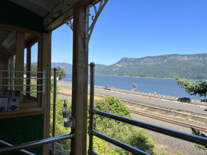 Multnomah Falls: Waterfall Corridor Hop-On Hop-Off Trolley - The Experience: How It Feels to Ride the Trolley