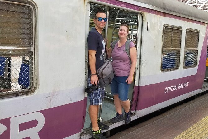 Mumbai City Tour in Public Transportation - FAQ