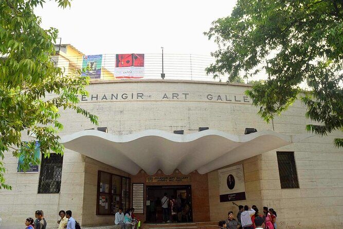 Mumbai Colaba Art galleries walking Tour - Key Points
