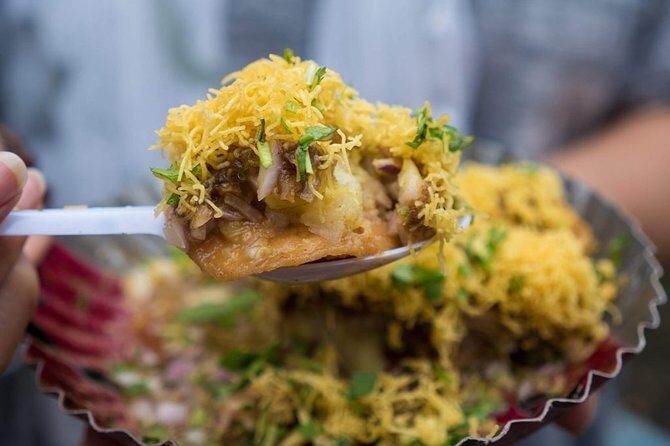Mumbai Local with Street Food Tour in Private Vehicle - Final Thoughts
