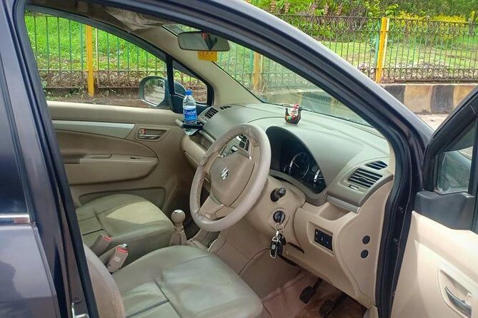 Mumbai Private Car Rental with Professional Driver - Exploring Mumbai with a Private Driver: What to Expect