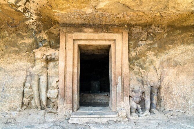 Mumbai Private Tour to Elephanta Caves with Entrance Ticket - Who Should Consider This Tour?