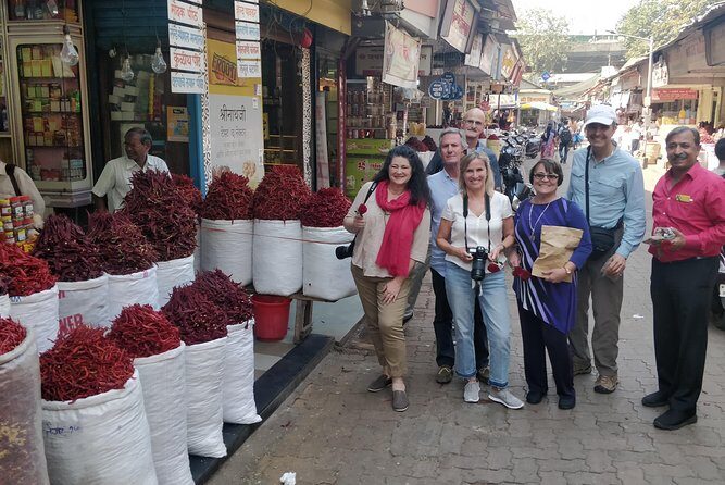 Mumbai Spice Markets and Bazaars Tour with Guide and Transport - Who Should Do This Tour?
