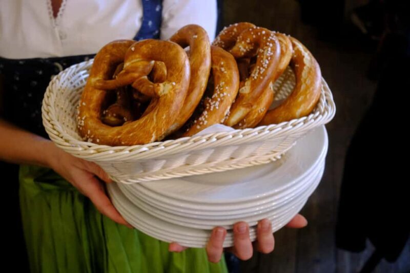 Munich: Beer and Pub Tour with Tasting Portions - Key Points: