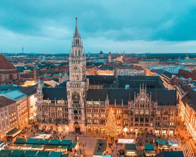 Munich: Christmas market hopping with sightseeing tour - A Detailed Look at the Munich: Christmas Market Hopping with Sightseeing Tour