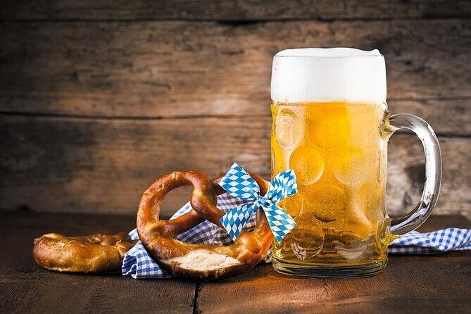 Munich City Walk and Oktoberfest Tour With Beer Tent Reservation - Exploring the Itinerary in Detail