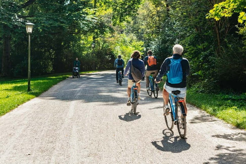 Munich: Classic Guided City Tour by Bike (English Tour Only) - Odeonsplatz and the Residenz